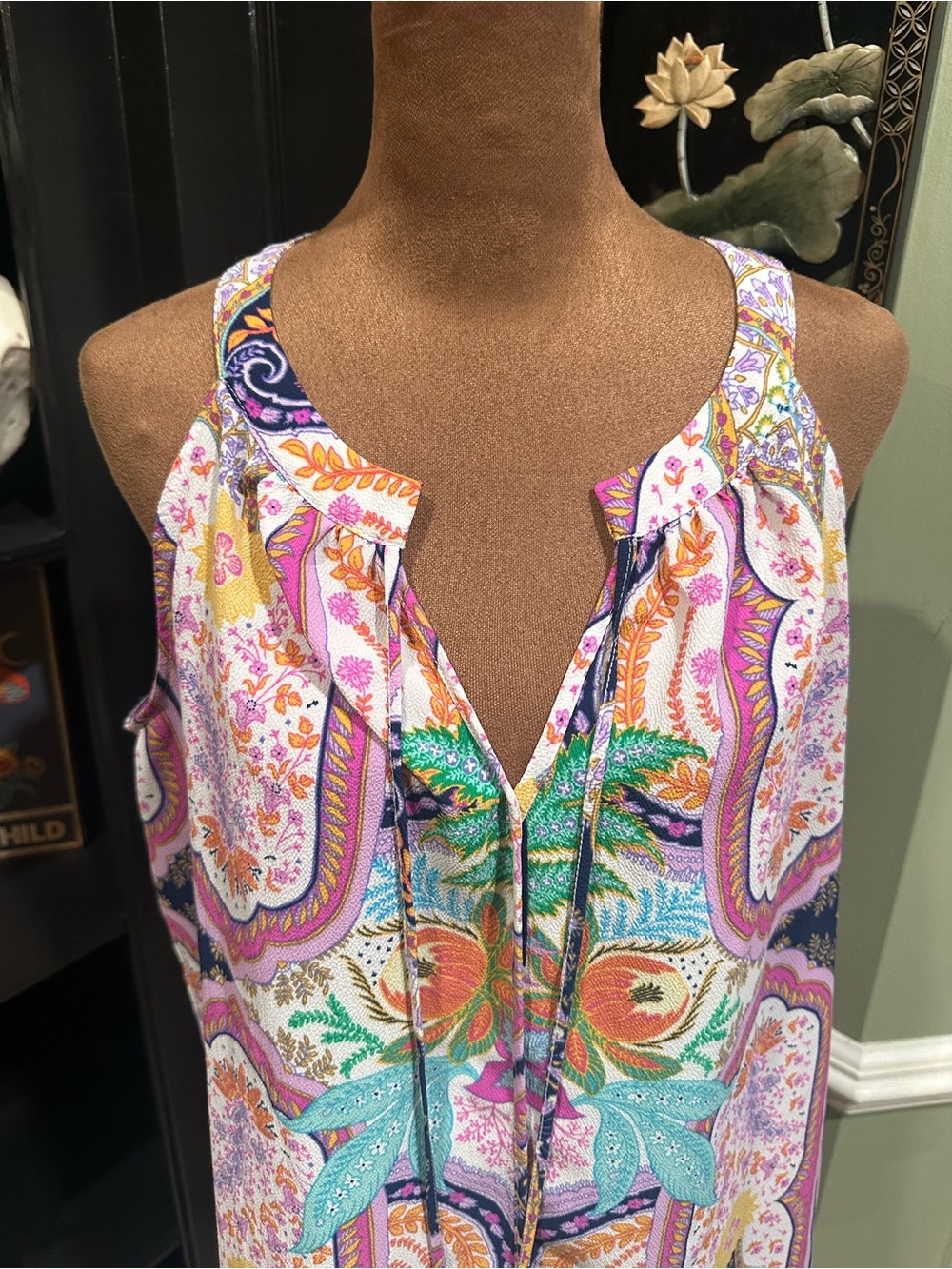 Rose + Olive Boho Paisley Sleeveless Blouse – Size Large - Picture 3 of 12